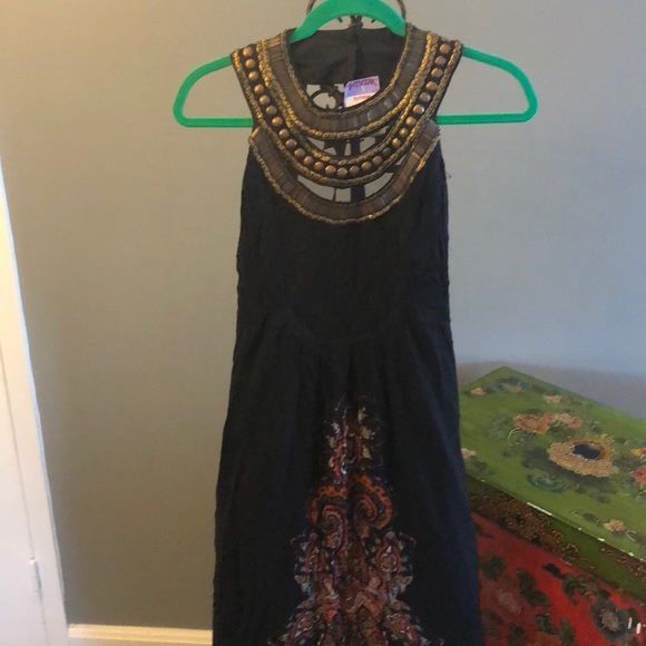 Free People - Picture 1 of 7